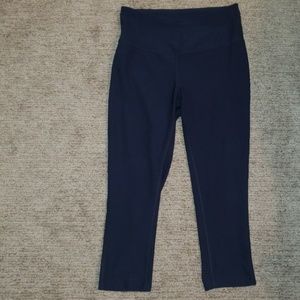 Navy blue capris
